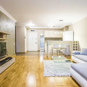 Incity Premium Garden Stay-central &private Terrace Apartment
